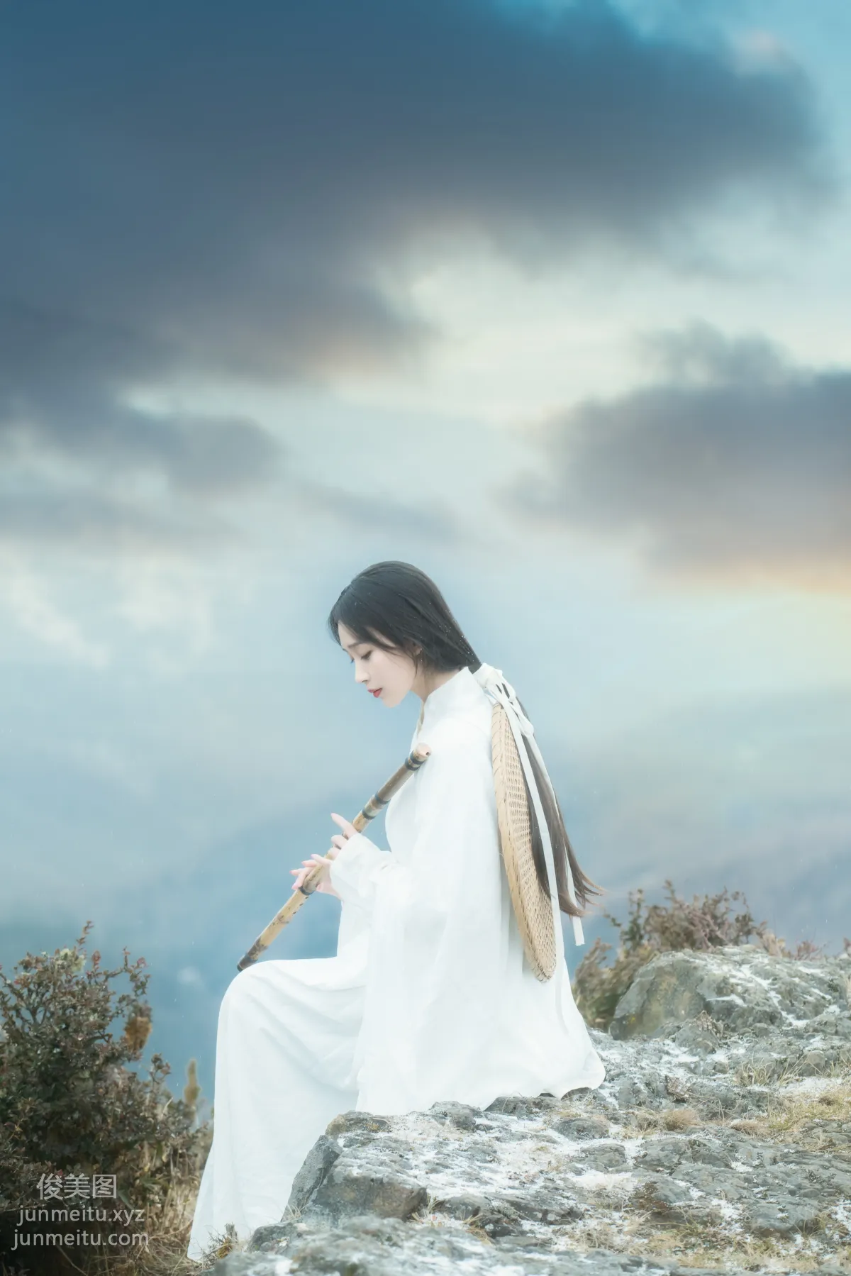 Jiu Li: YiTuYu photo 21