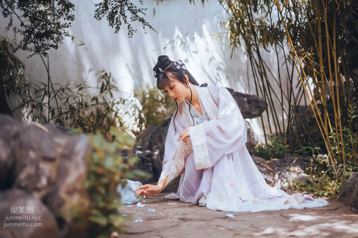 A Qi: YiTuYu photo 18