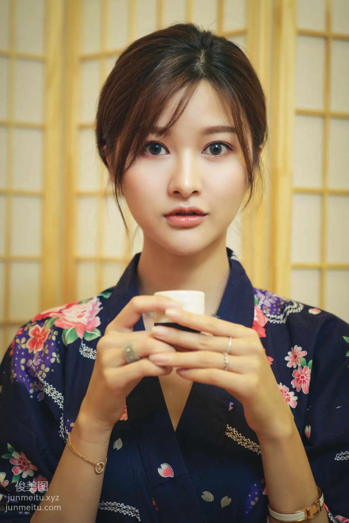 Lv Chen: YiTuYu photo 4