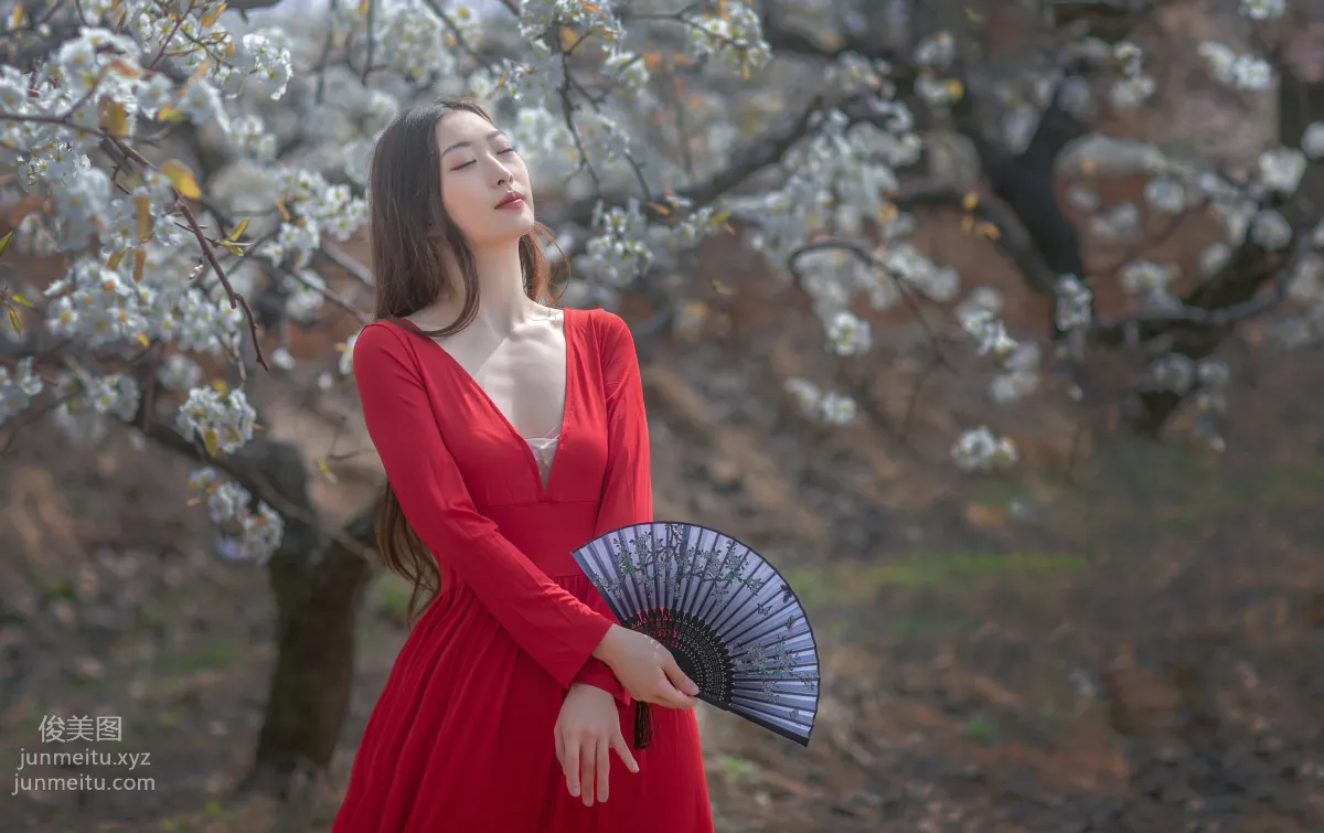 Ru Yi: YiTuYu photo 8