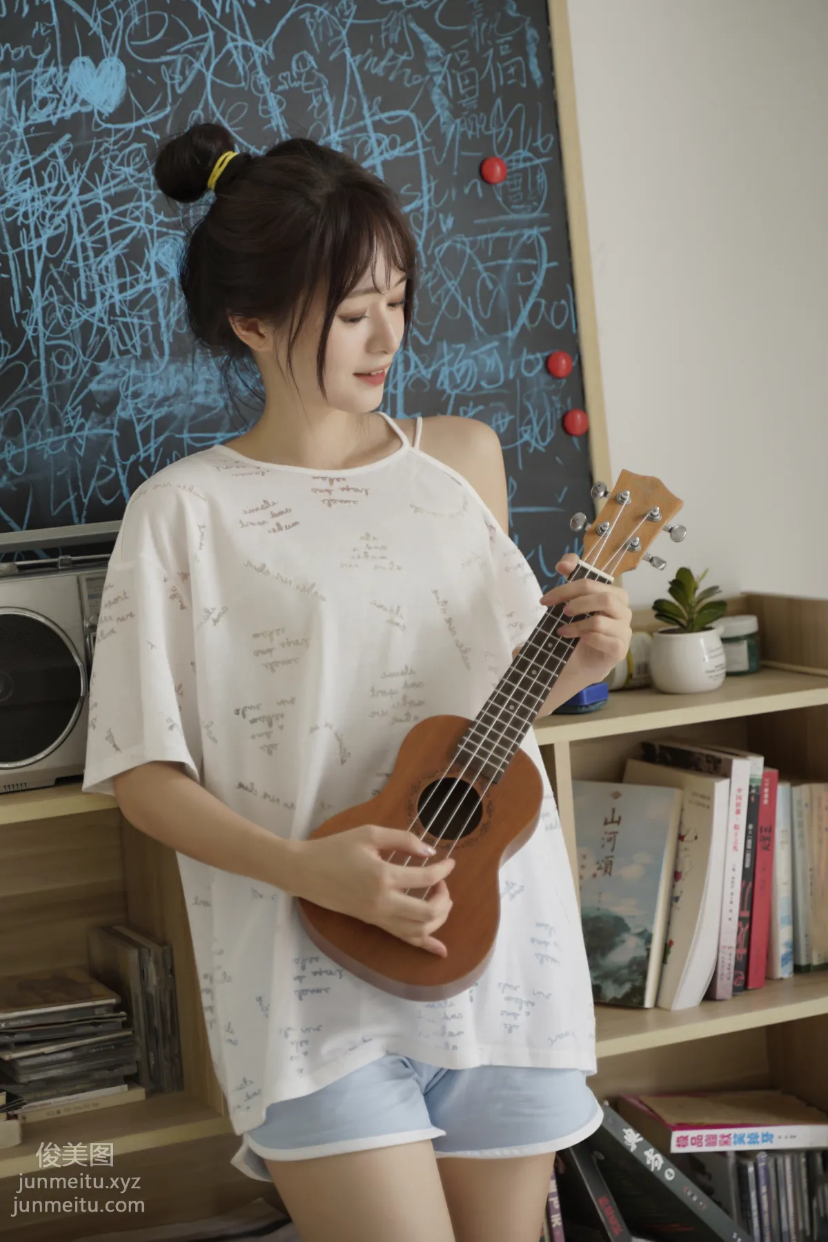 Le Si: YiTuYu photo 21