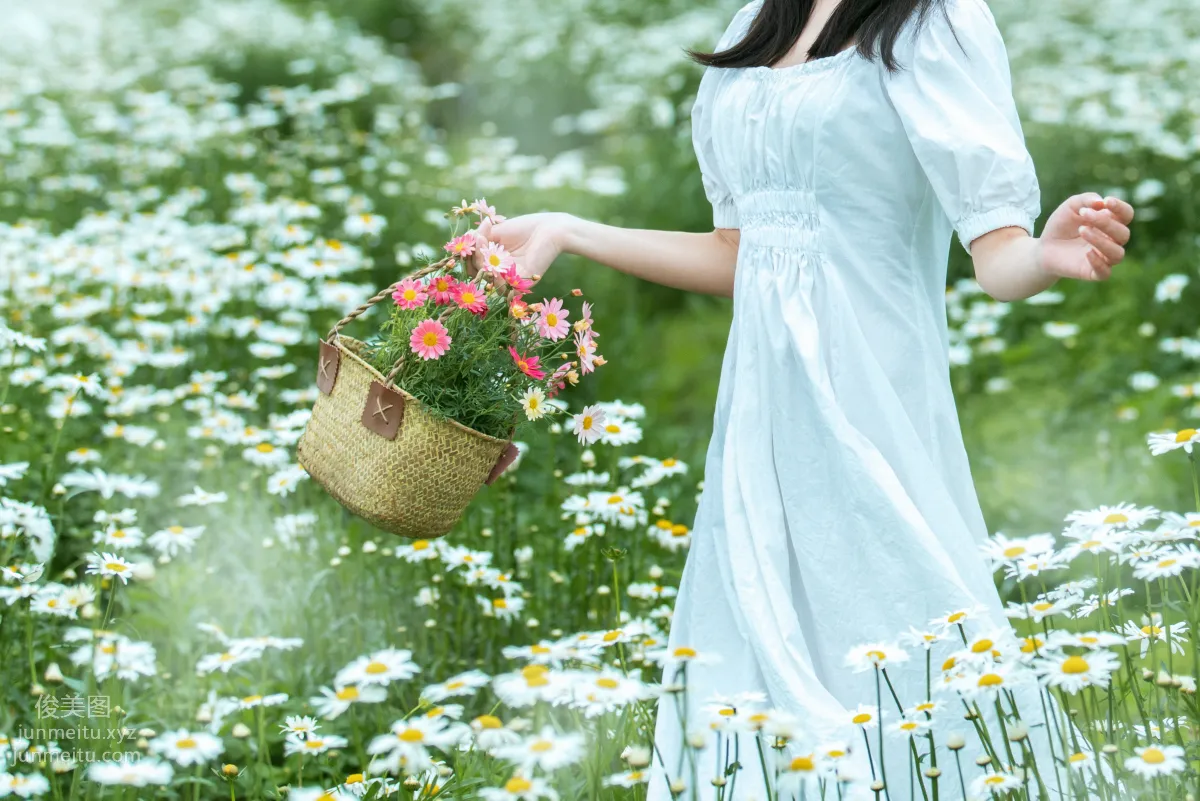 [YiTuYu] 2021.12.23 A Trip About the Fields Huan Huan photo 4