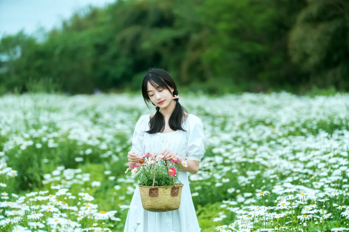 [YiTuYu] 2021.12.23 A Trip About the Fields Huan Huan photo 23