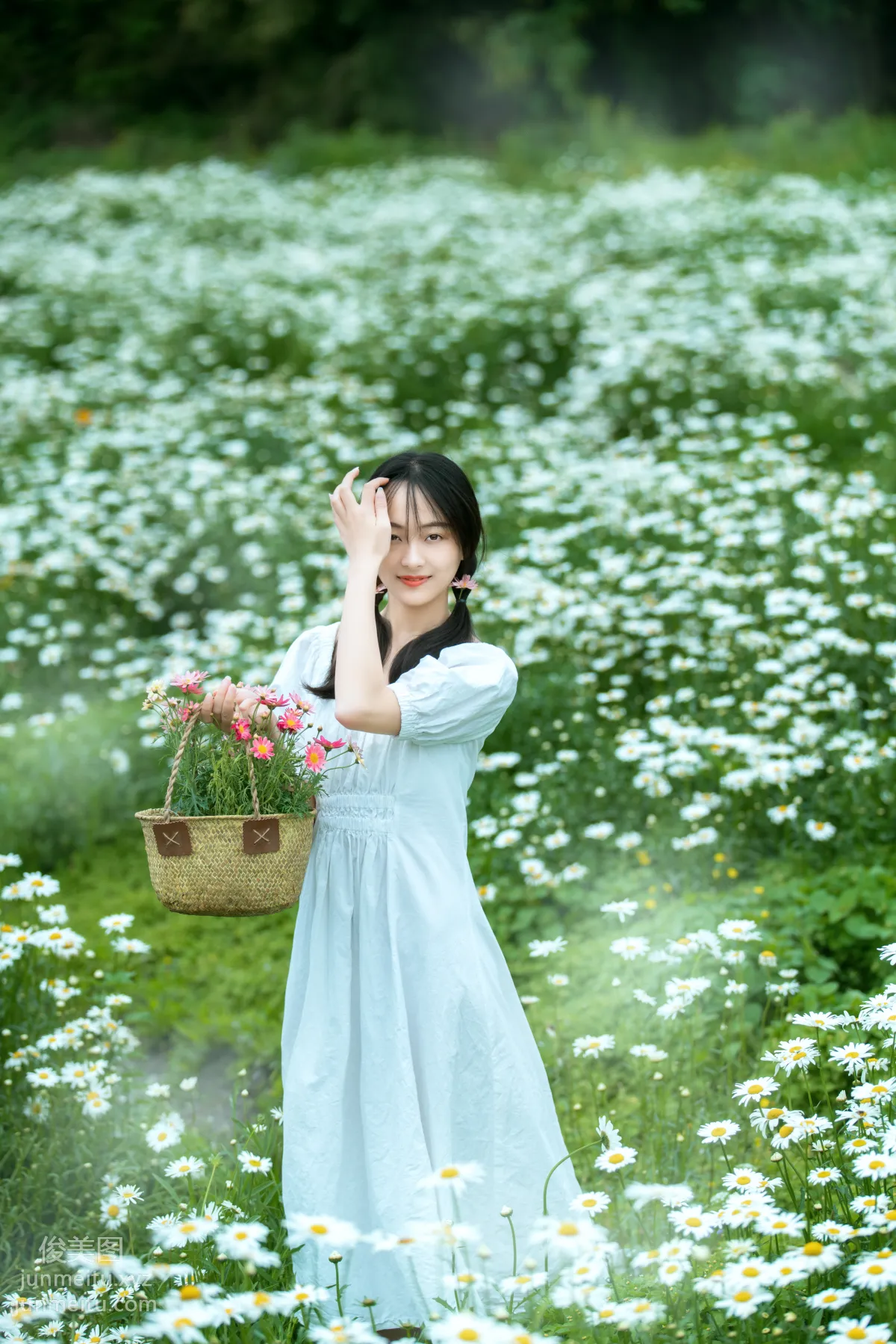 [YiTuYu] 2021.12.23 A Trip About the Fields Huan Huan photo 25