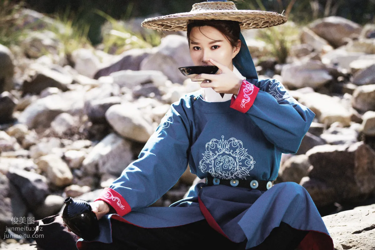 Lv Chen: YiTuYu photo 3