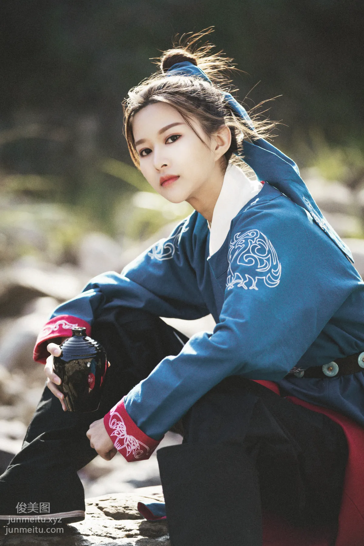 Lv Chen: YiTuYu photo 16