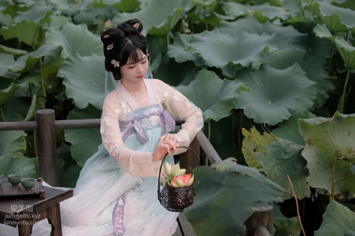 Jiang Jiang: YiTuYu photo 23