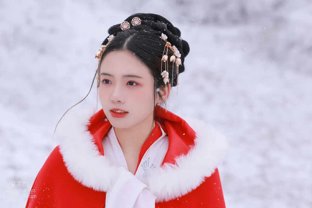 Yi Yue: YiTuYu photo 15