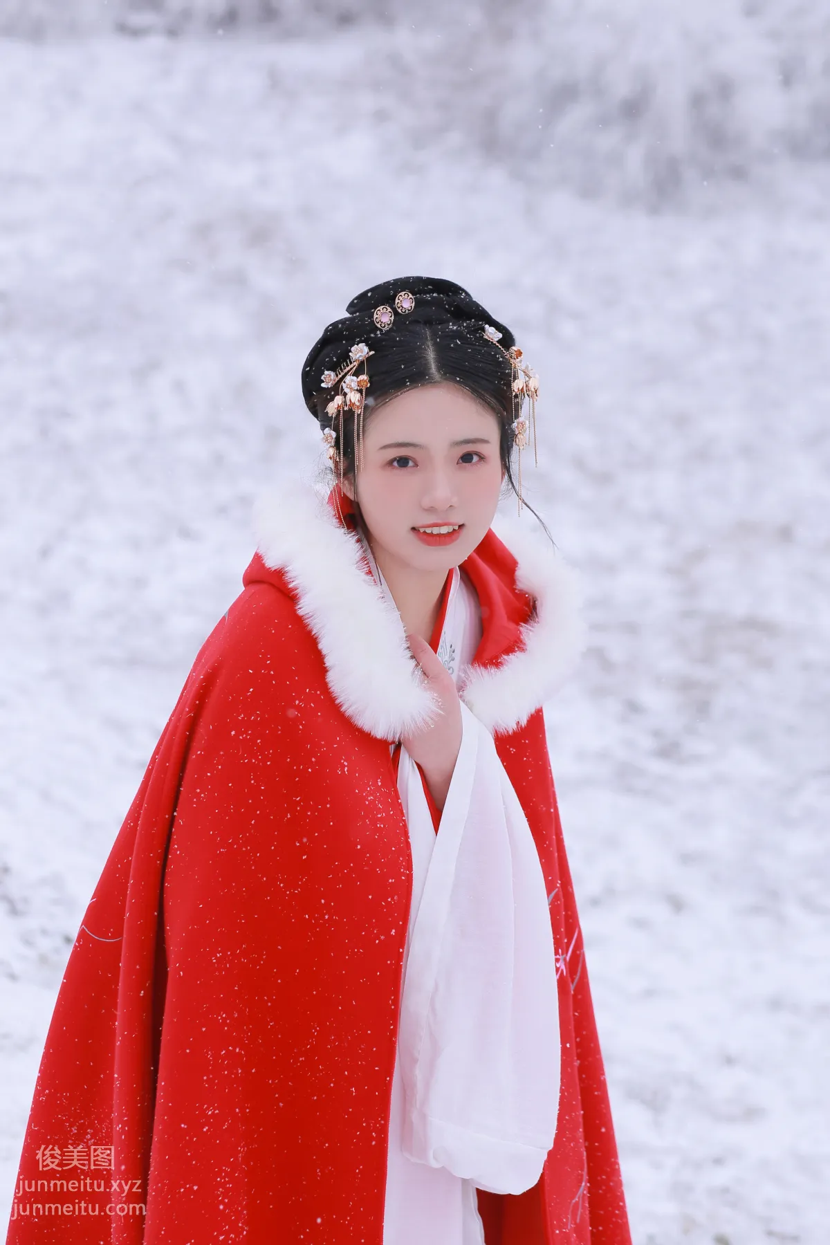 Yi Yue: YiTuYu photo 27