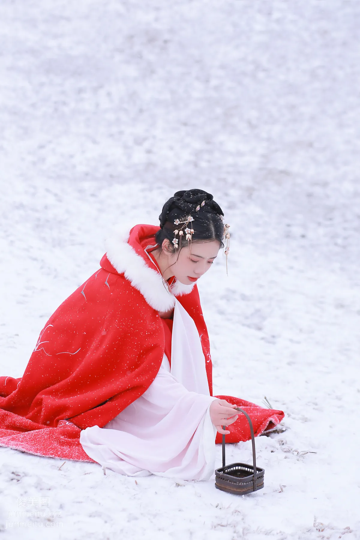 Yi Yue: YiTuYu photo 28