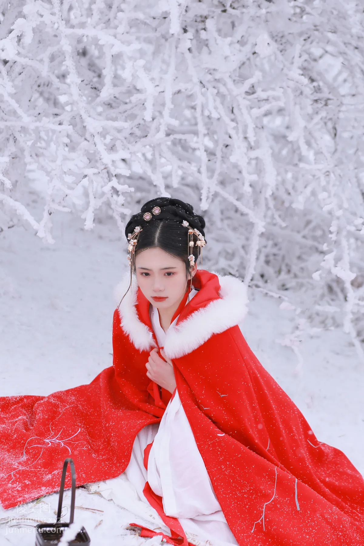Yi Yue: YiTuYu photo 30