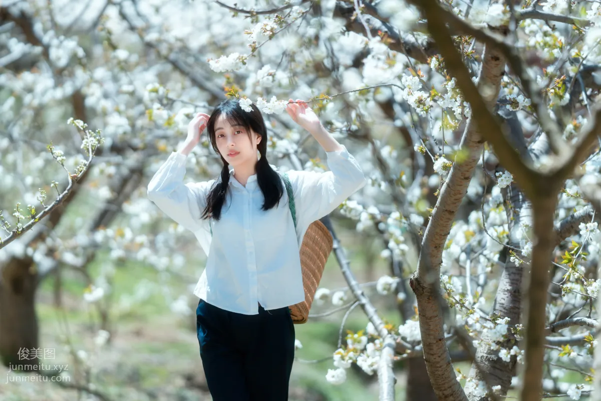 [YiTuYu] 2021.12.27 Little Swallow of Hometown Huan Huan photo 4