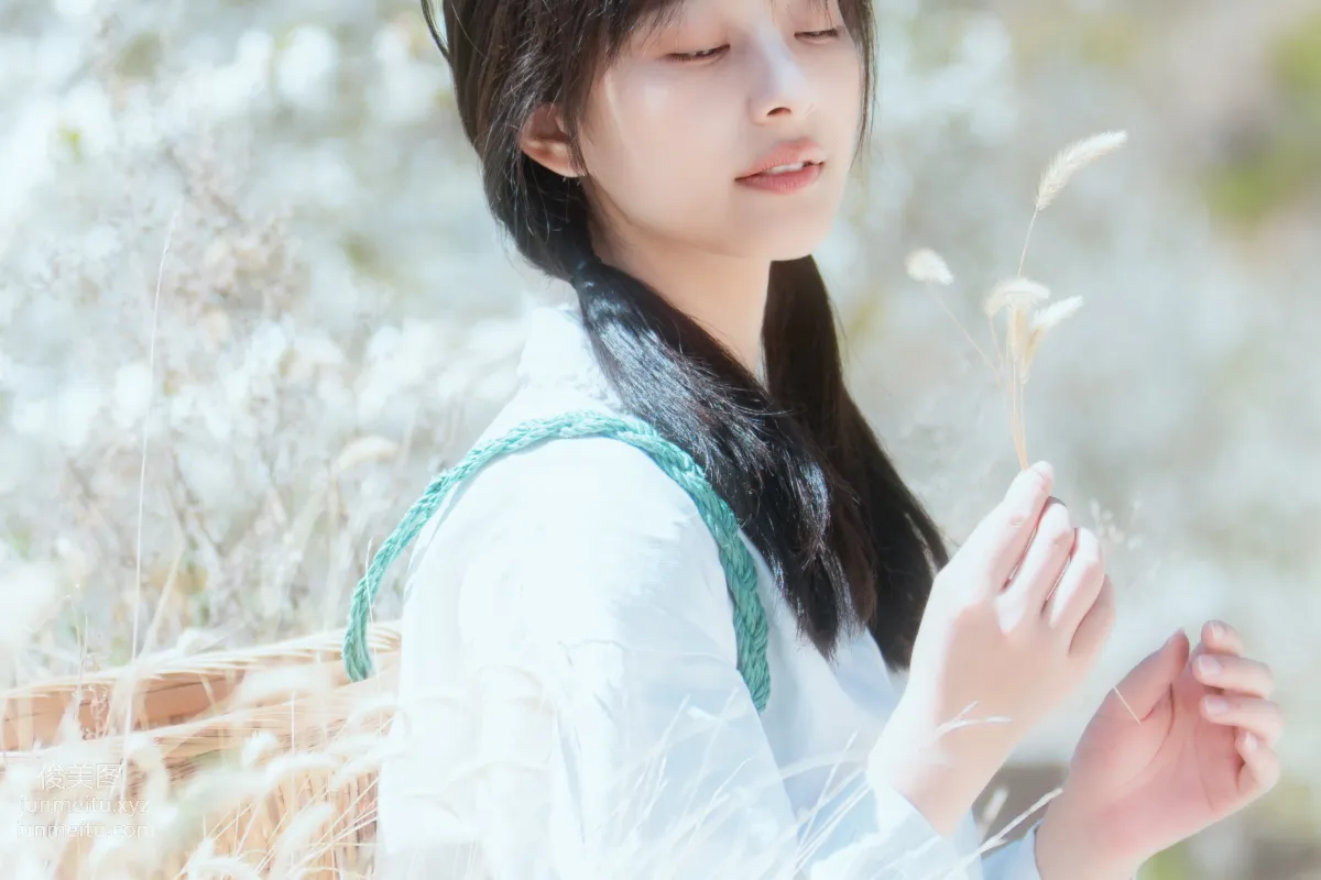 [YiTuYu] 2021.12.27 Little Swallow of Hometown Huan Huan photo 8