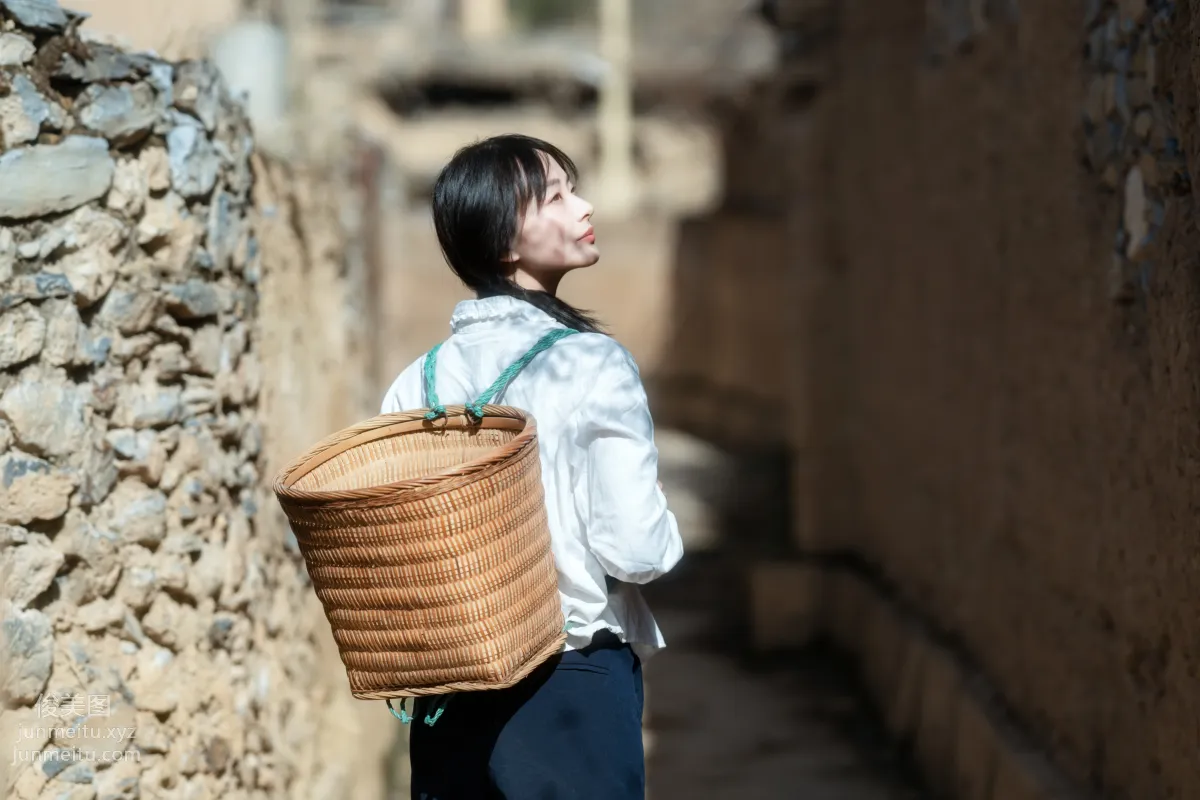 [YiTuYu] 2021.12.27 Little Swallow of Hometown Huan Huan photo 27