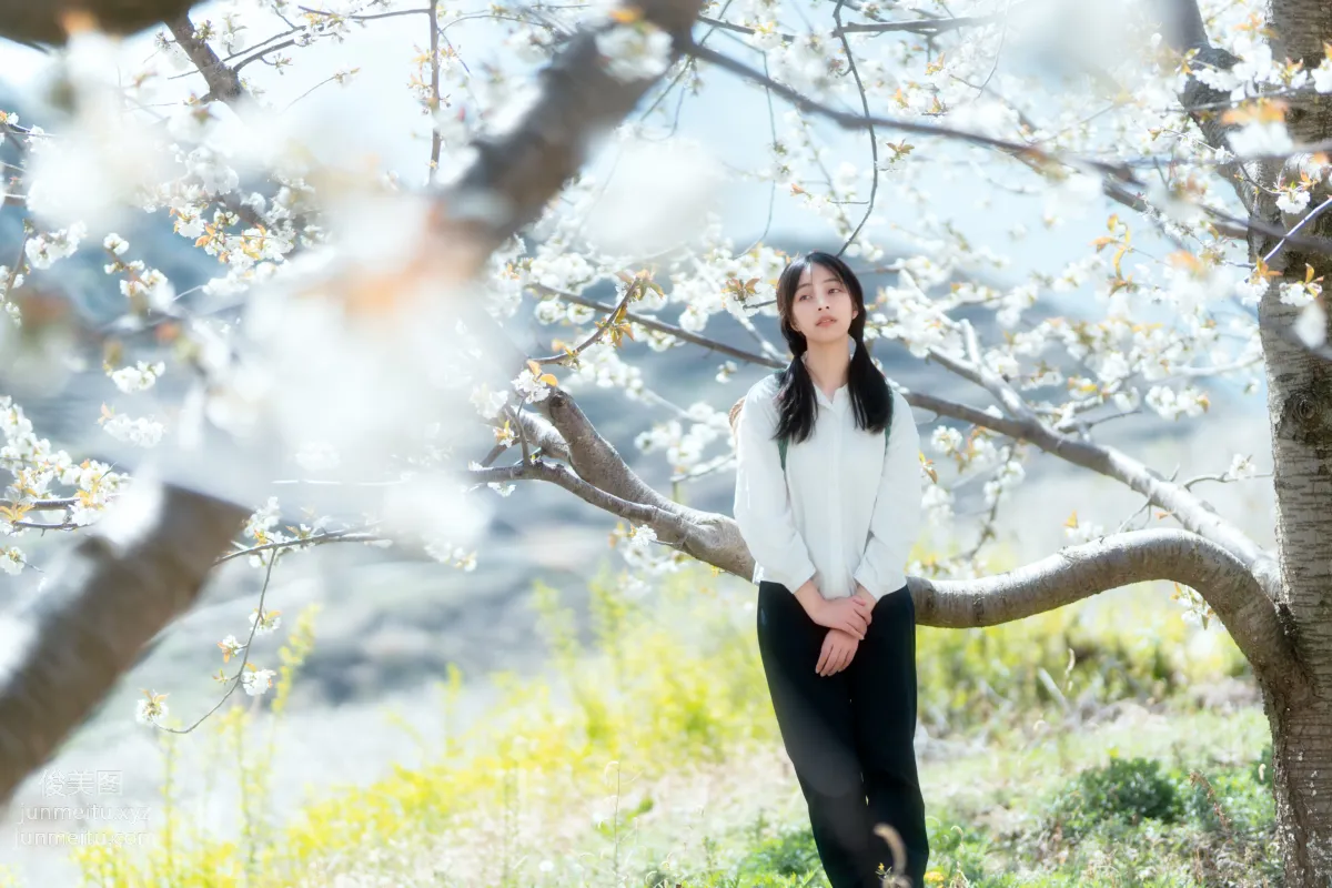 [YiTuYu] 2021.12.27 Little Swallow of Hometown Huan Huan photo 33