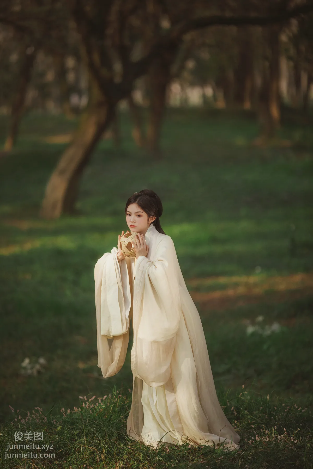 Jing Jing: YiTuYu photo 19