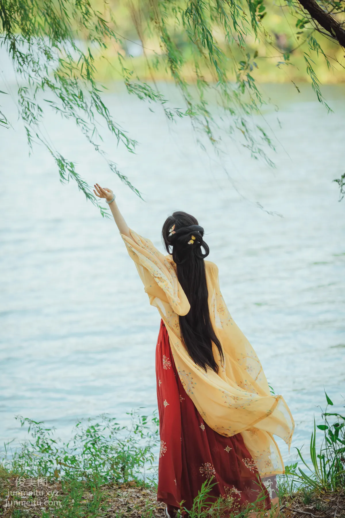 Hong Li: YiTuYu photo 6