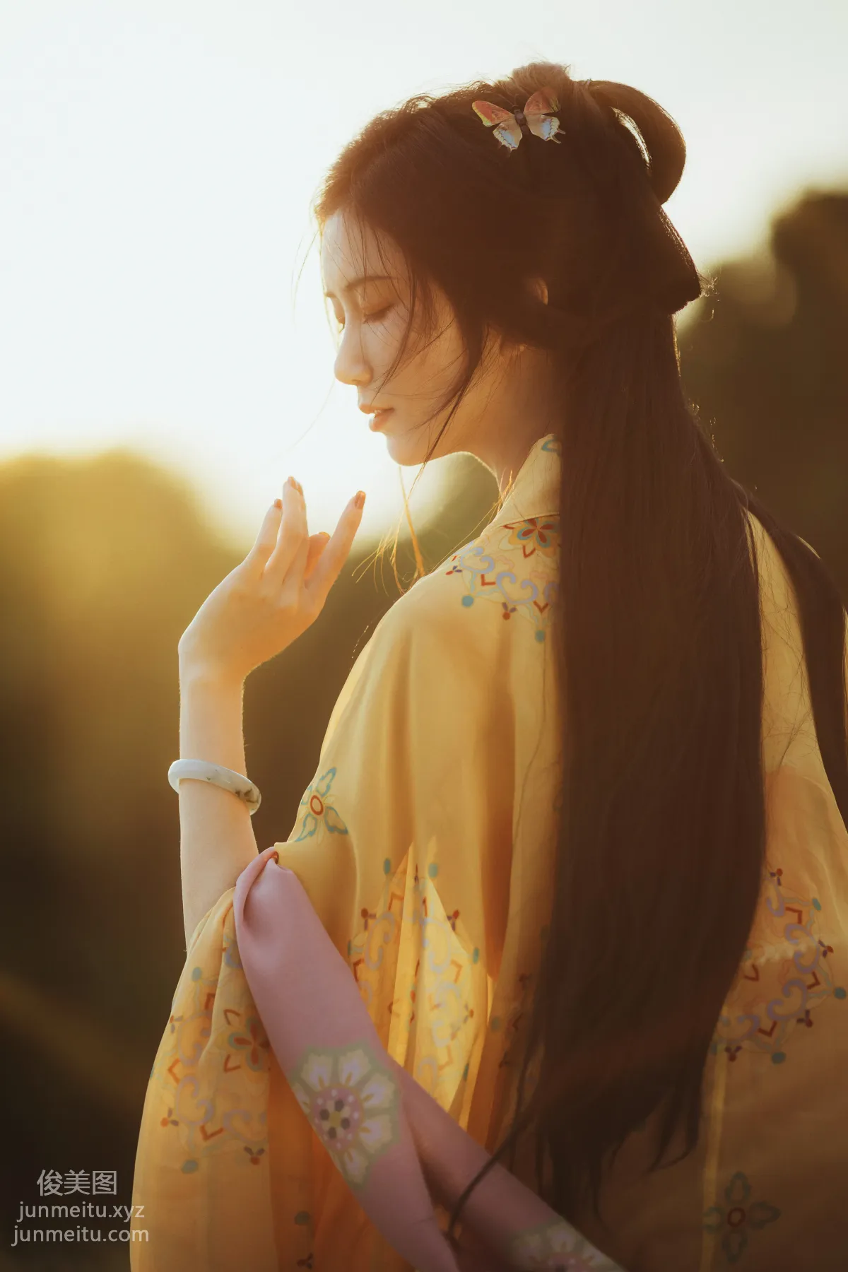 Hong Li: YiTuYu photo 10