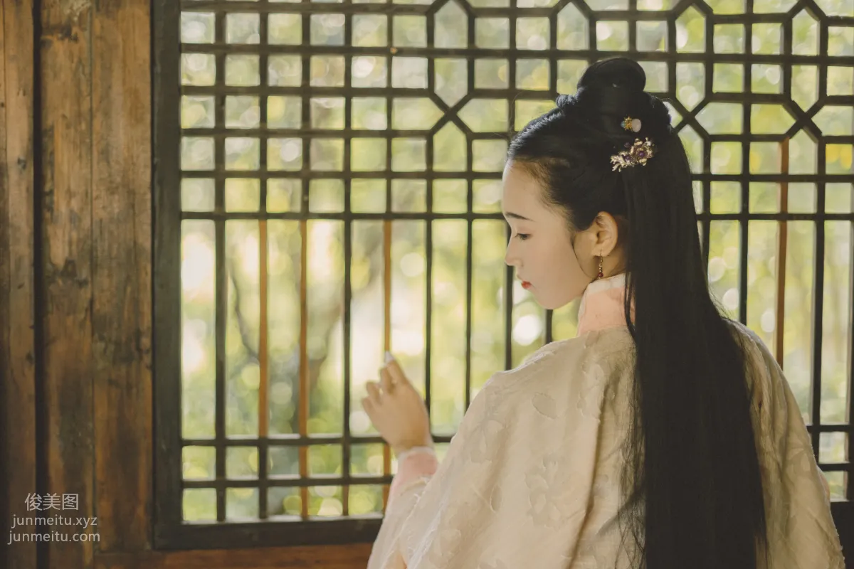 A Yan: YiTuYu photo 16