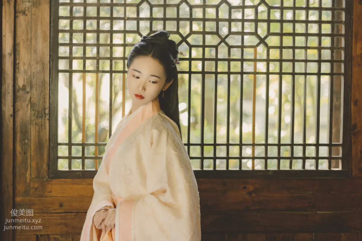 A Yan: YiTuYu photo 18