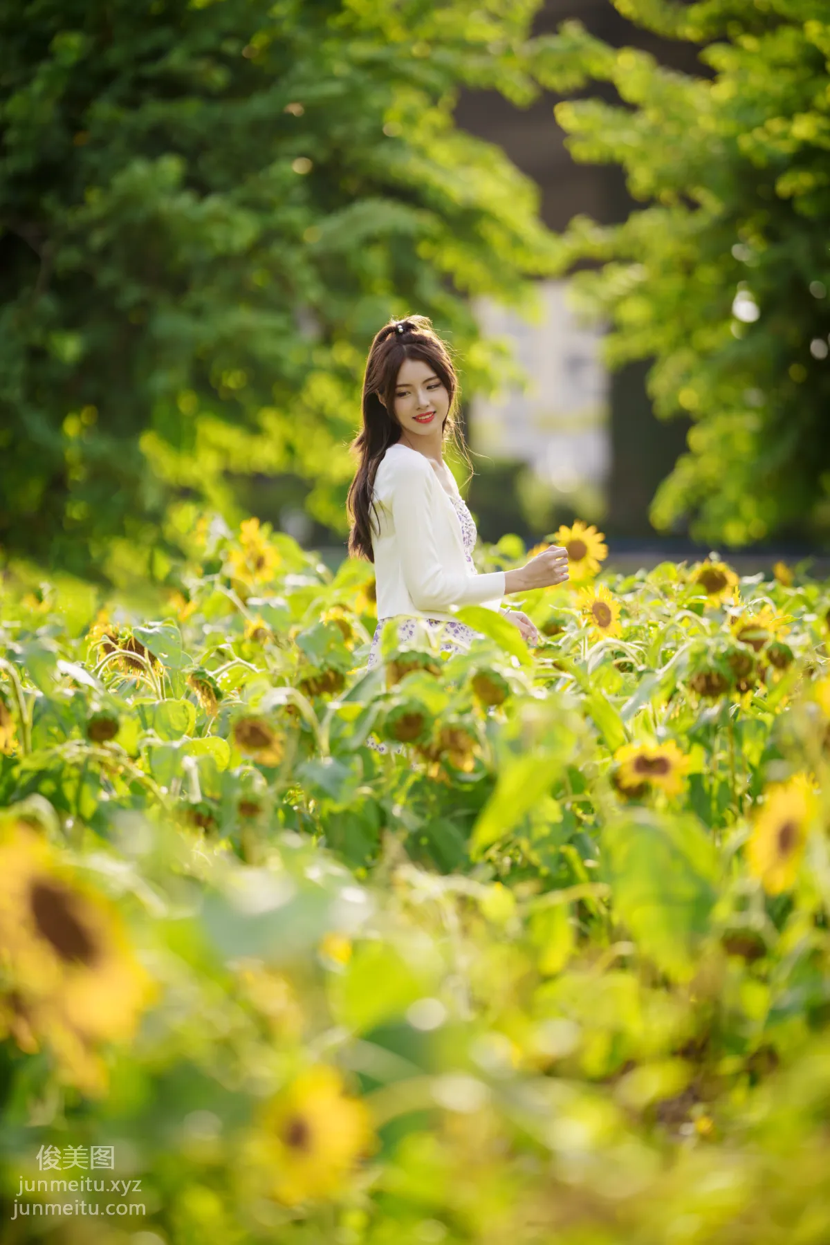 Teng Jing: YiTuYu photo 6