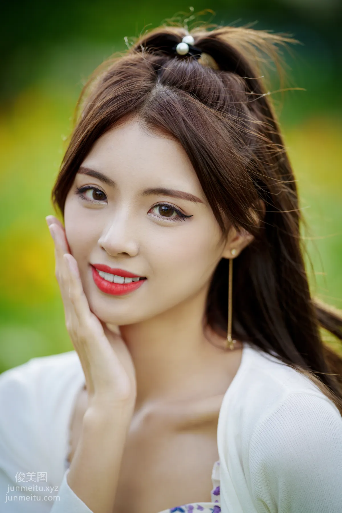 Teng Jing: YiTuYu photo 10