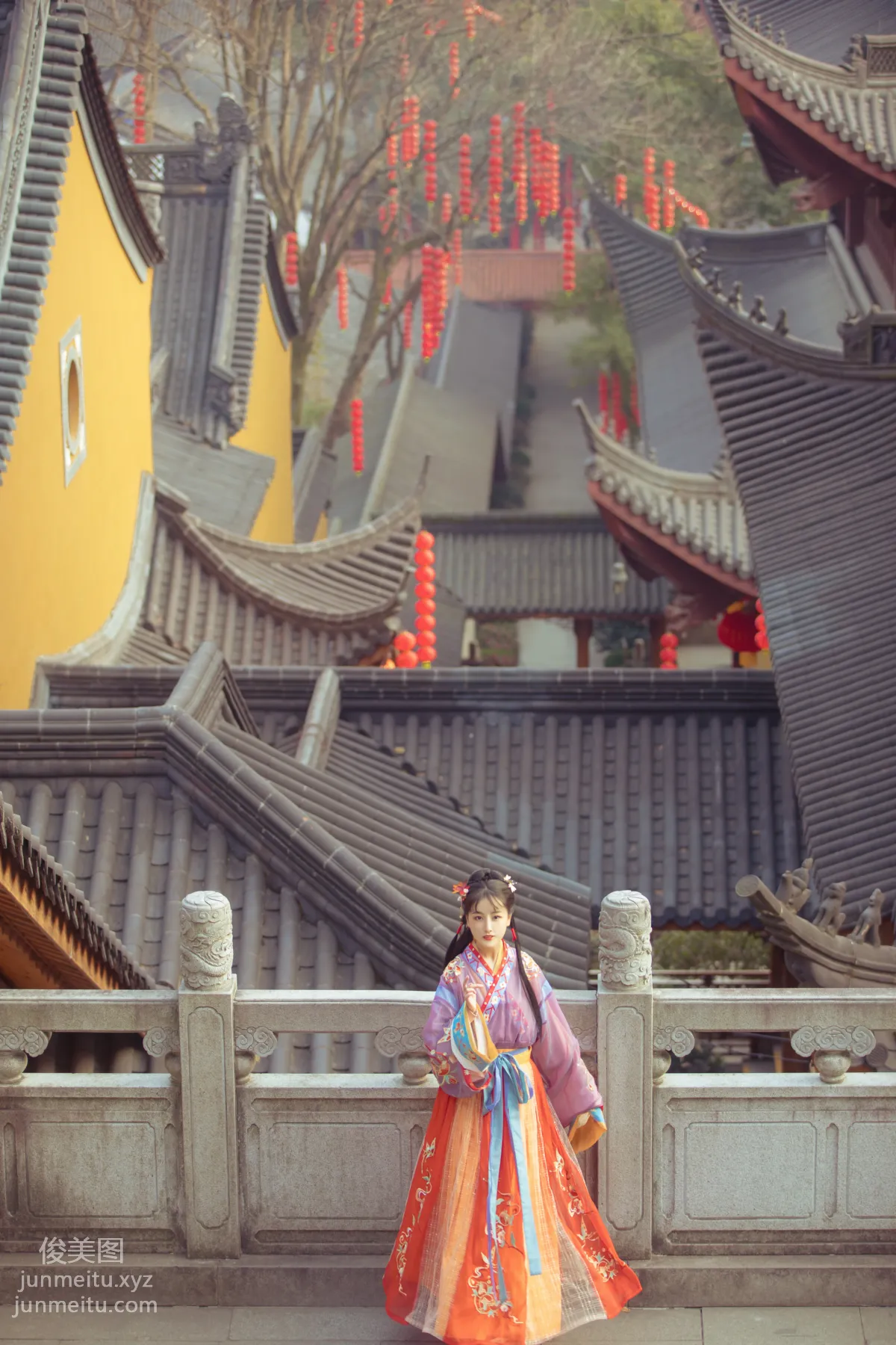 Yun Dou: YiTuYu photo 17