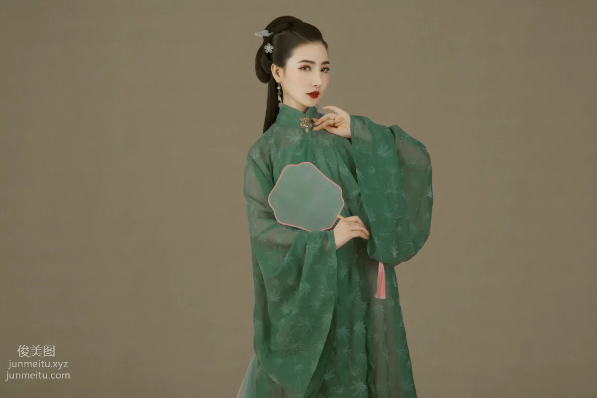 Wei Bao: YiTuYu photo 3