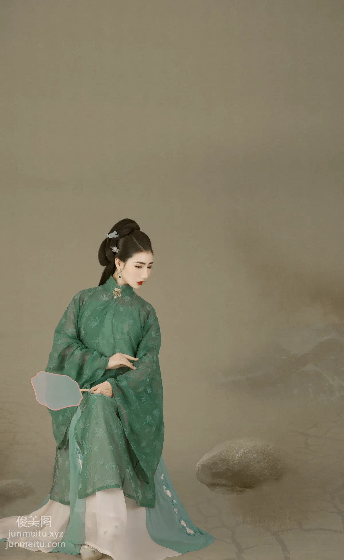 Wei Bao: YiTuYu photo 9
