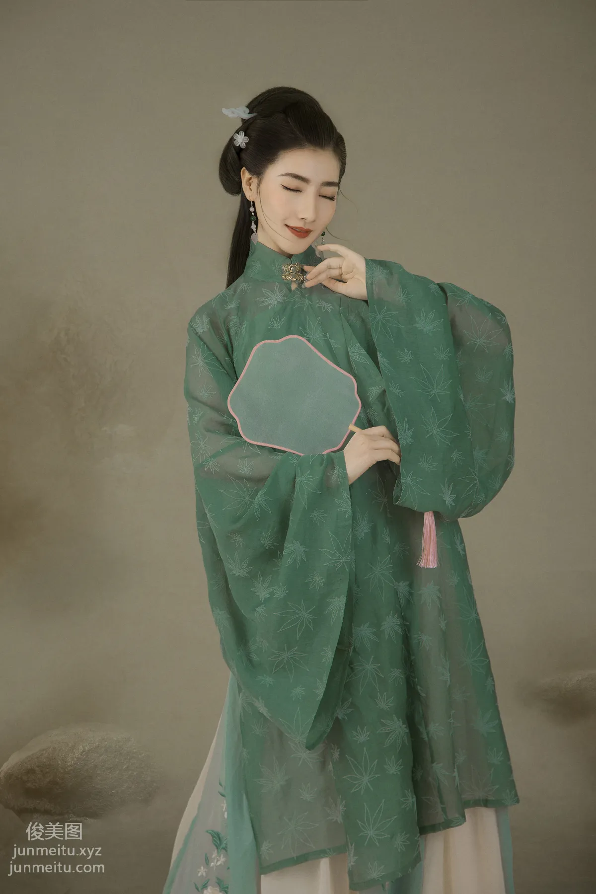 Wei Bao: YiTuYu photo 14