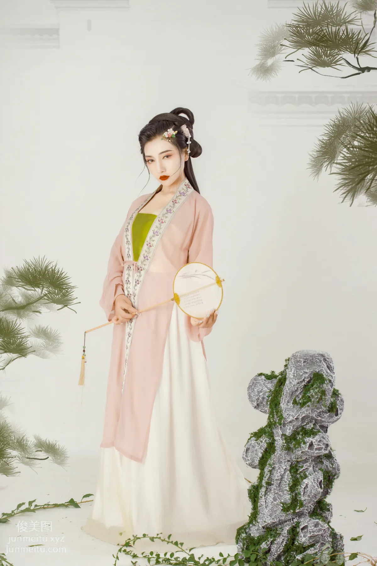 Wei Bao: YiTuYu photo 9