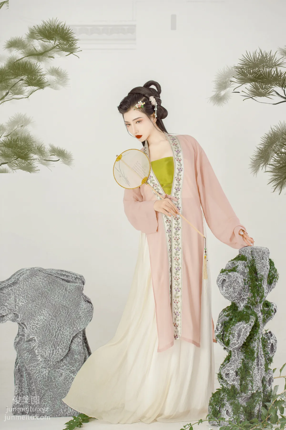 Wei Bao: YiTuYu photo 22