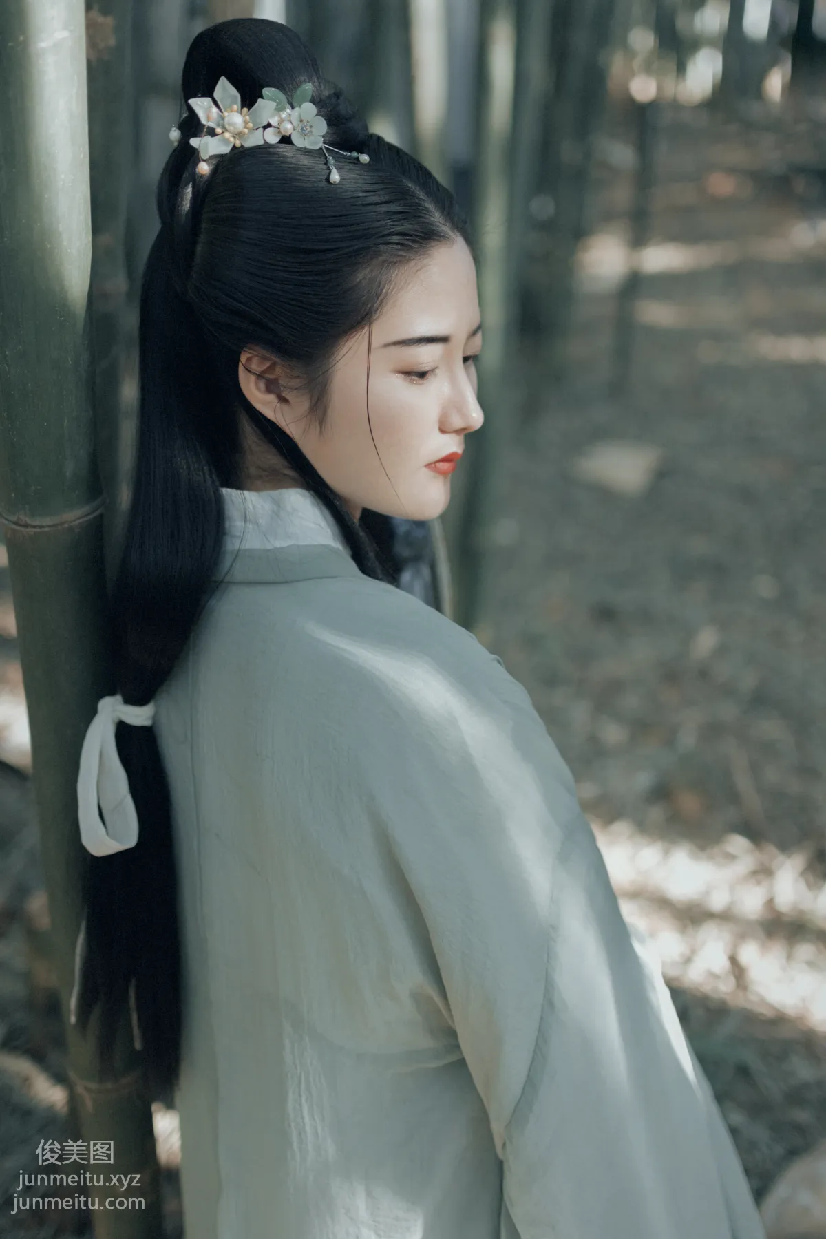 Meng Nan: YiTuYu photo 7