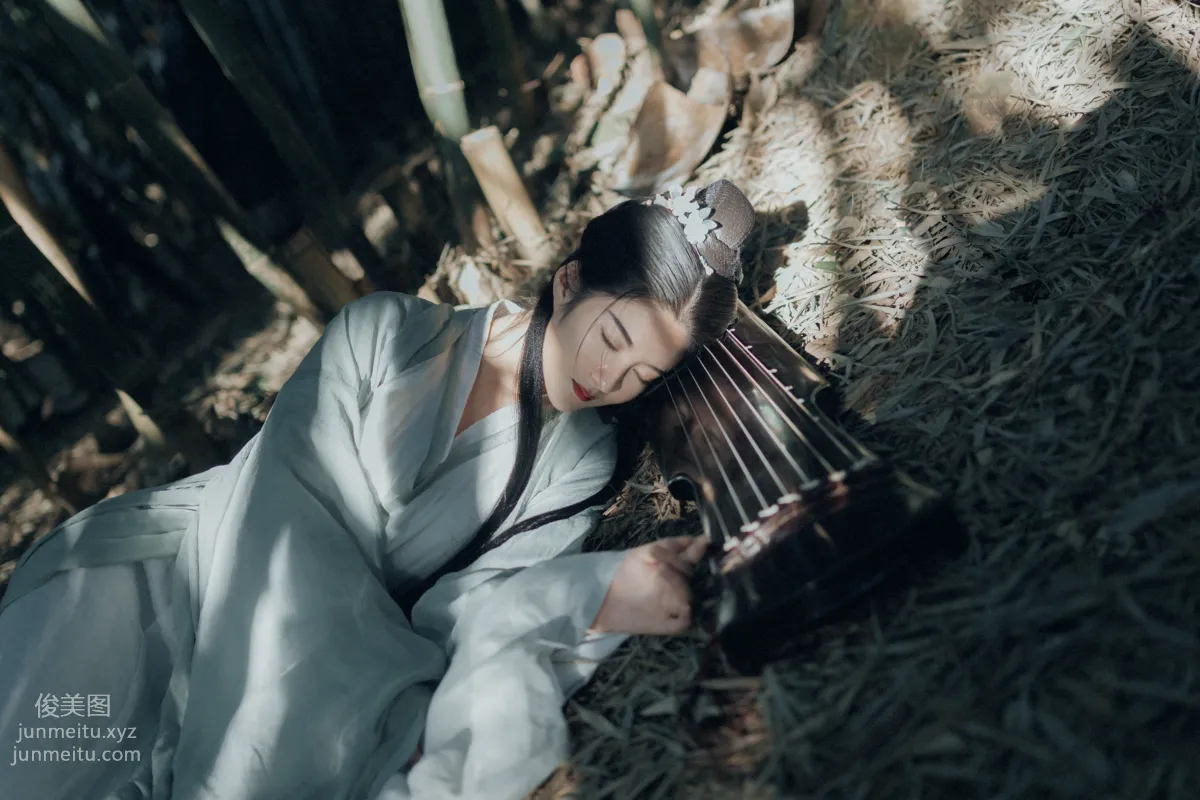 Meng Nan: YiTuYu photo 10