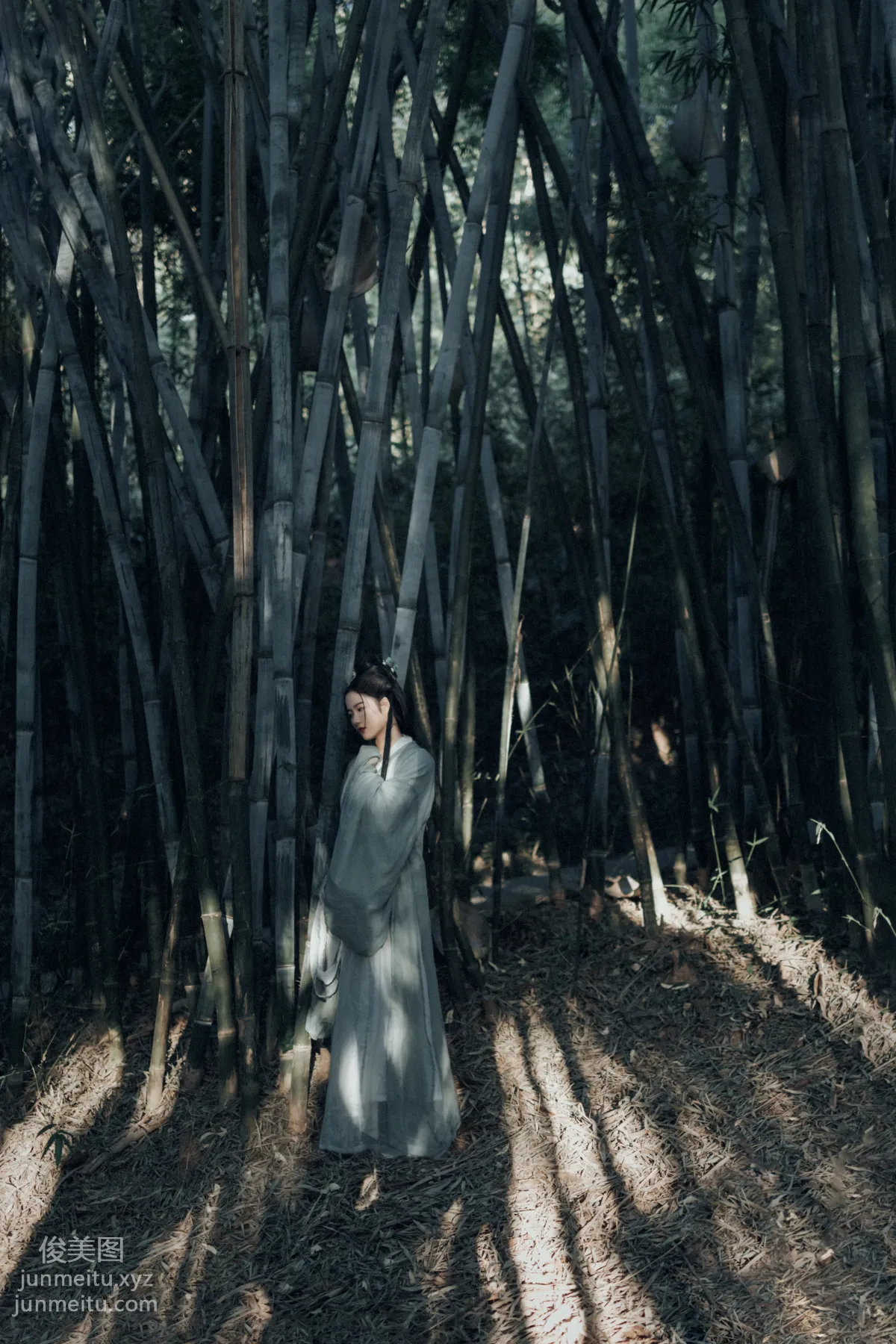 Meng Nan: YiTuYu photo 15
