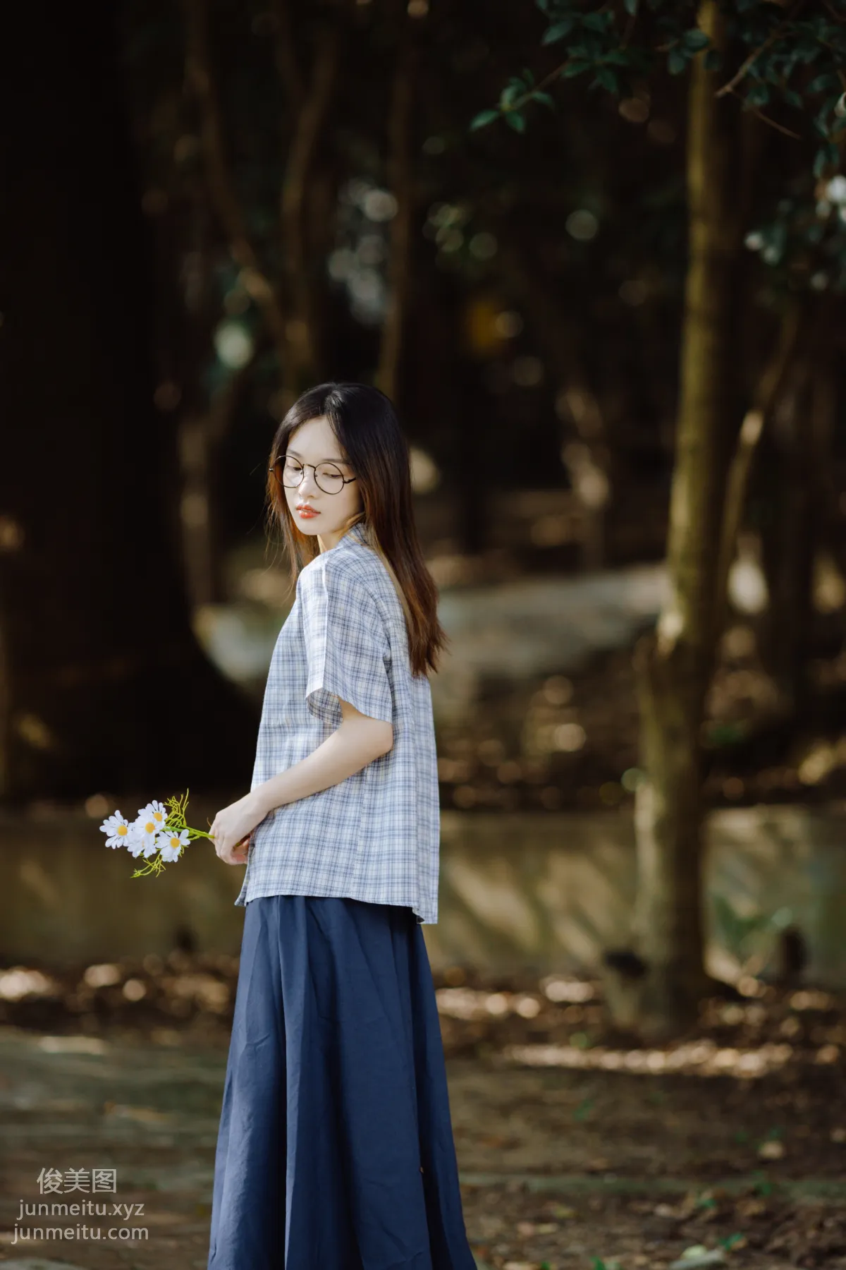 [YiTuYu] 2022.01.03 Blue Past Under the Tree, Yiya Yiya Yo photo 16