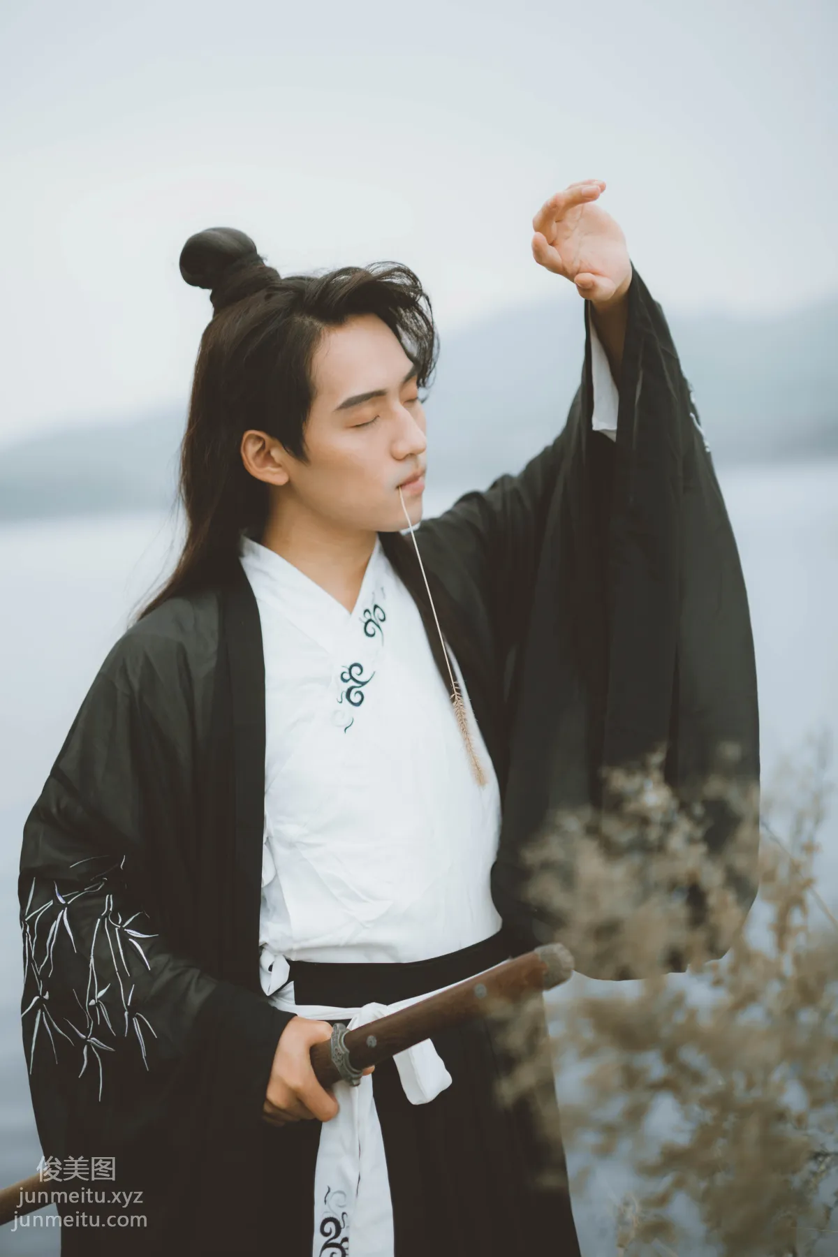 Da Ge: YiTuYu photo 16