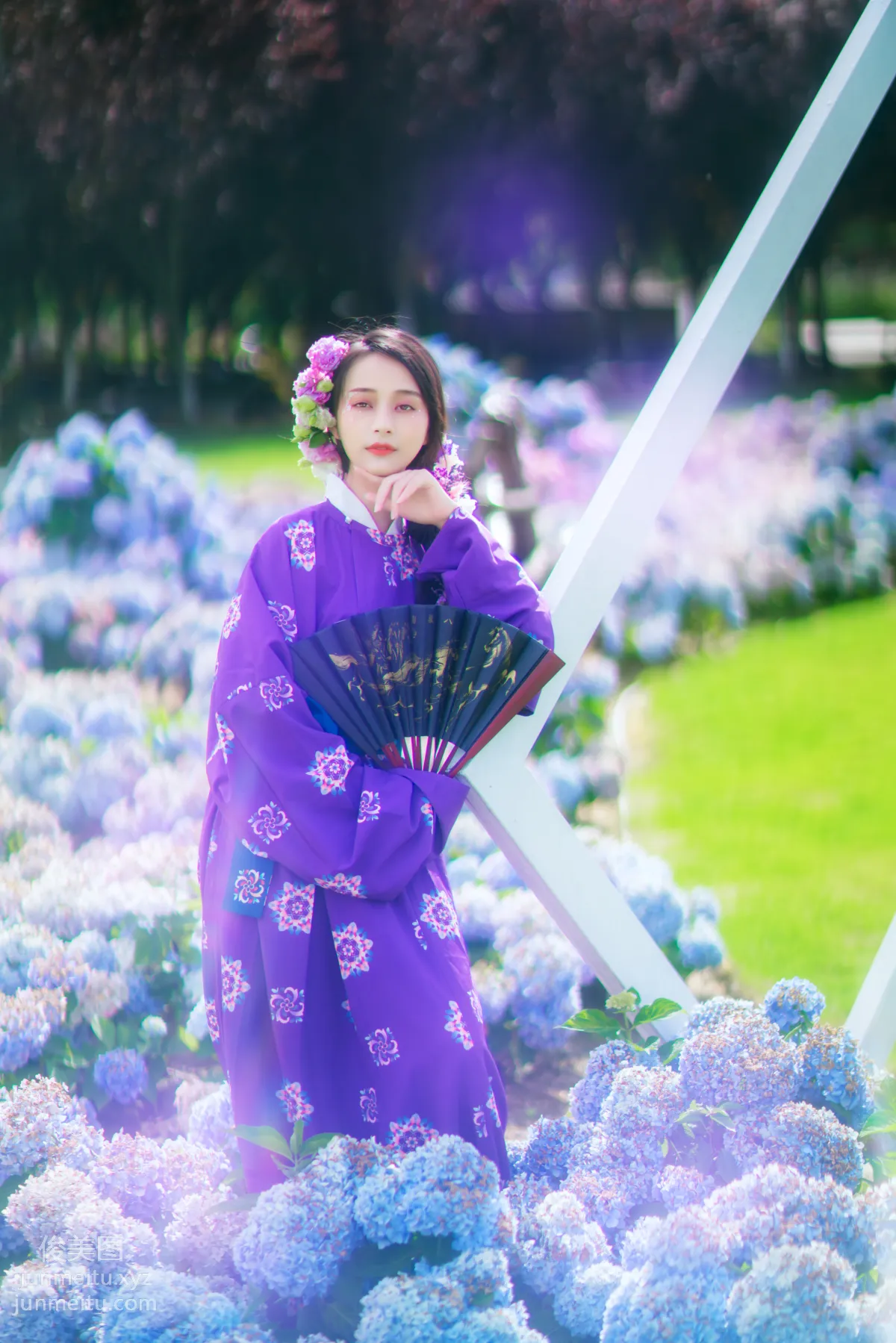 Huan Huan: YiTuYu photo 17