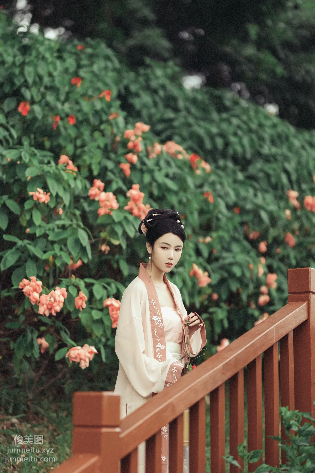 San Zhongzi: YiTuYu photo 5