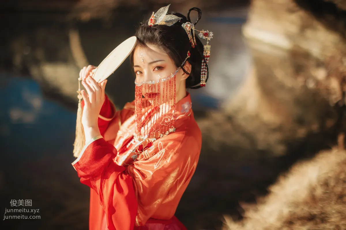 [YiTuYu] 2022.01.06 Worldly Fireworks, Yiqian Zhida Riri photo 3