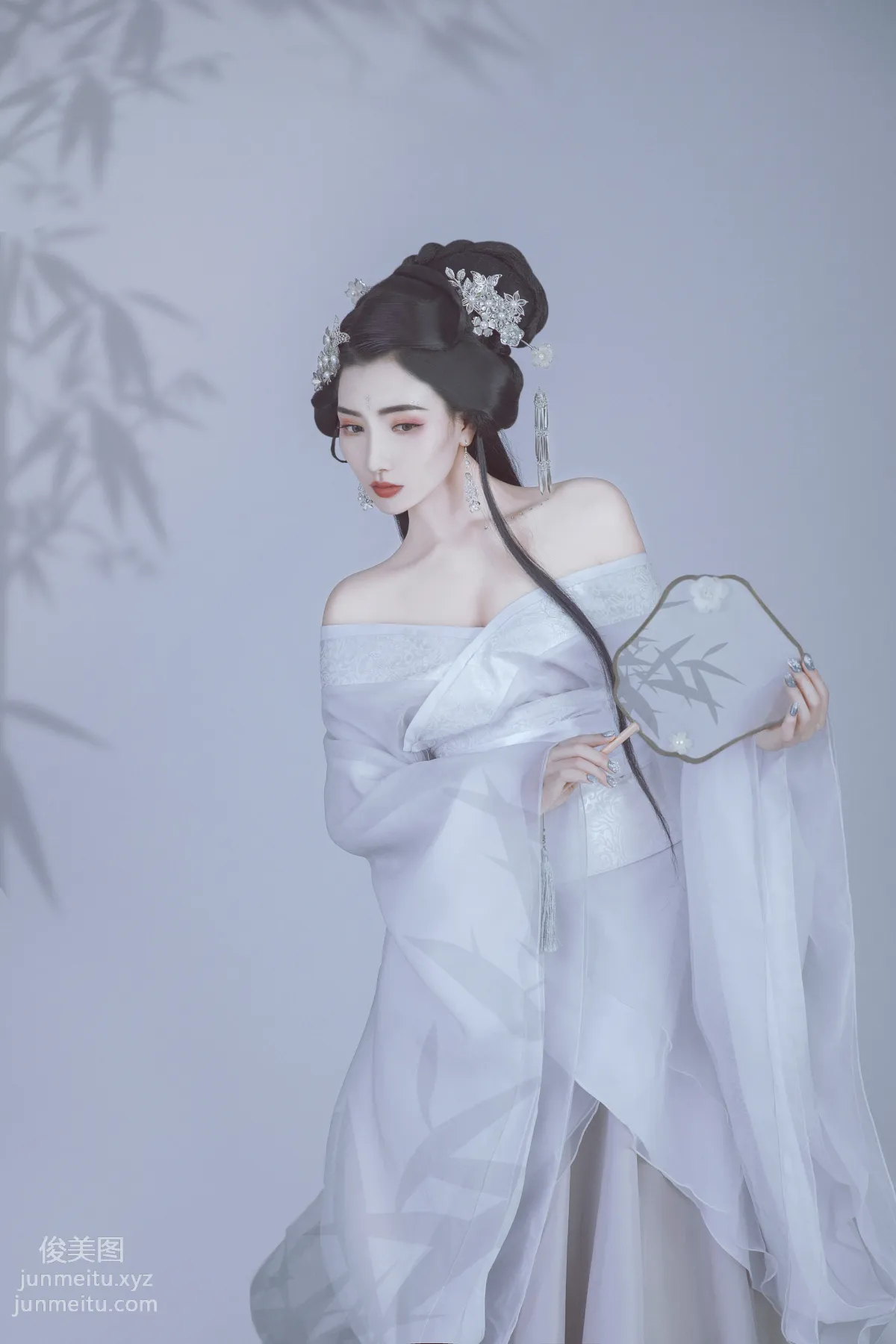Wei Bao: YiTuYu photo 4