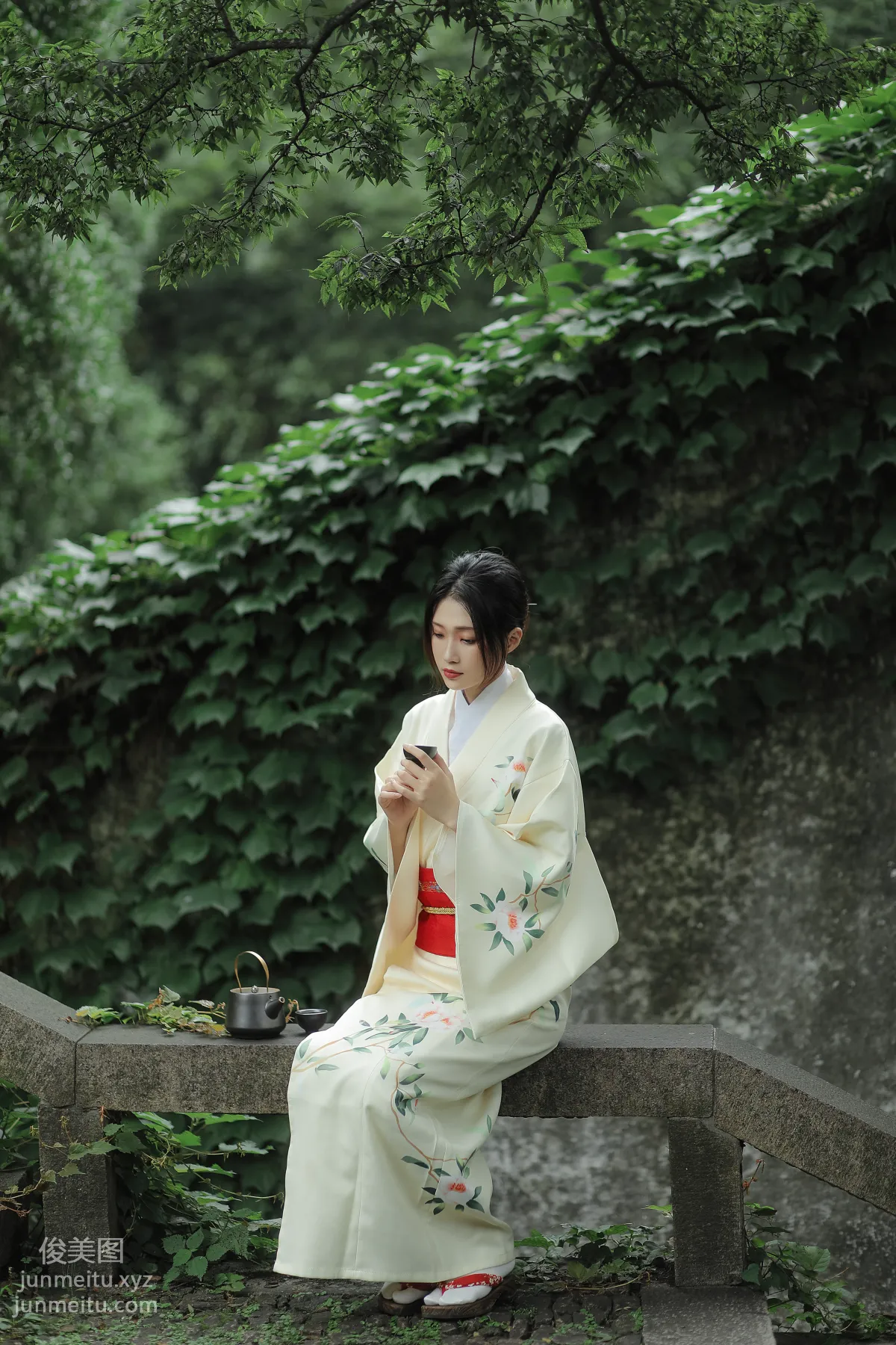 Liu Liu: YiTuYu photo 2