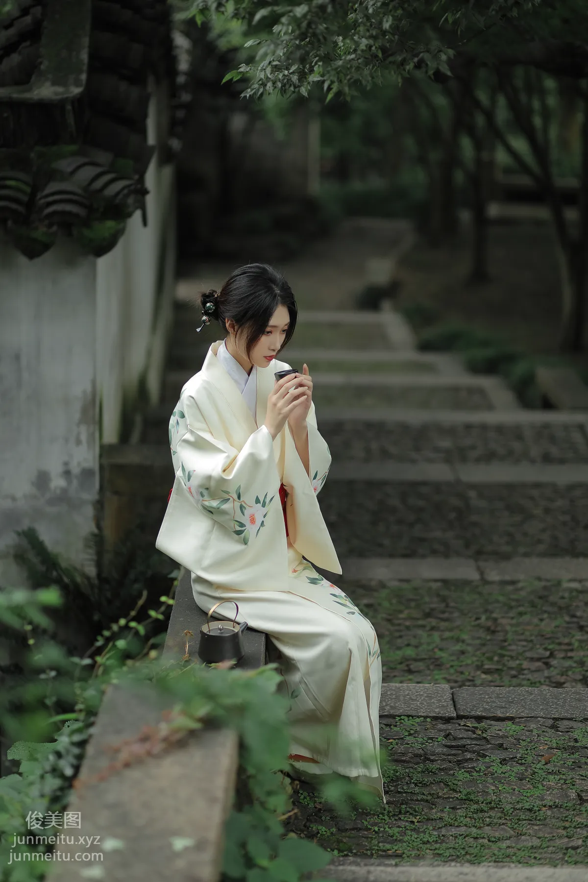 Liu Liu: YiTuYu photo 4