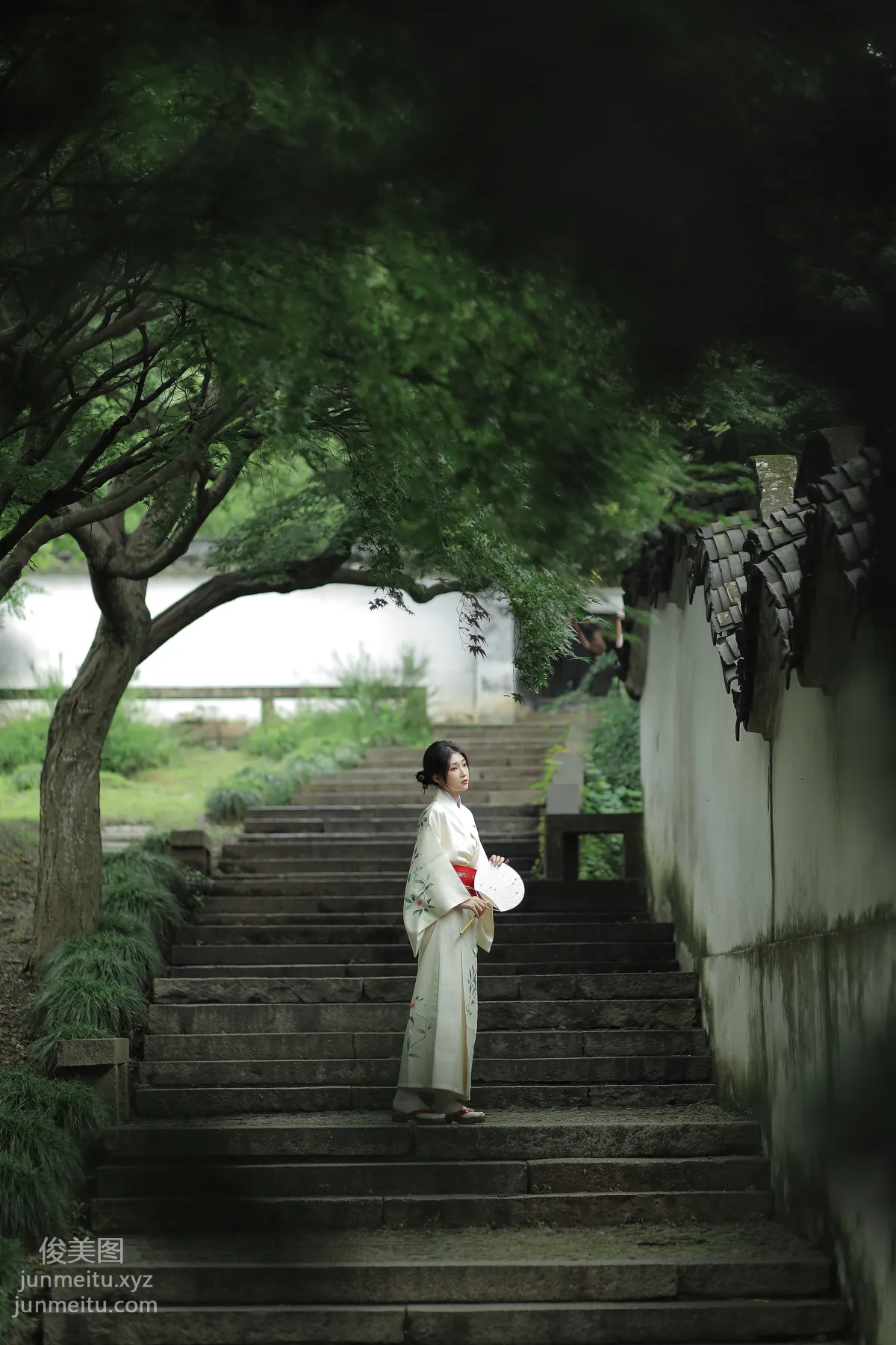 Liu Liu: YiTuYu photo 6