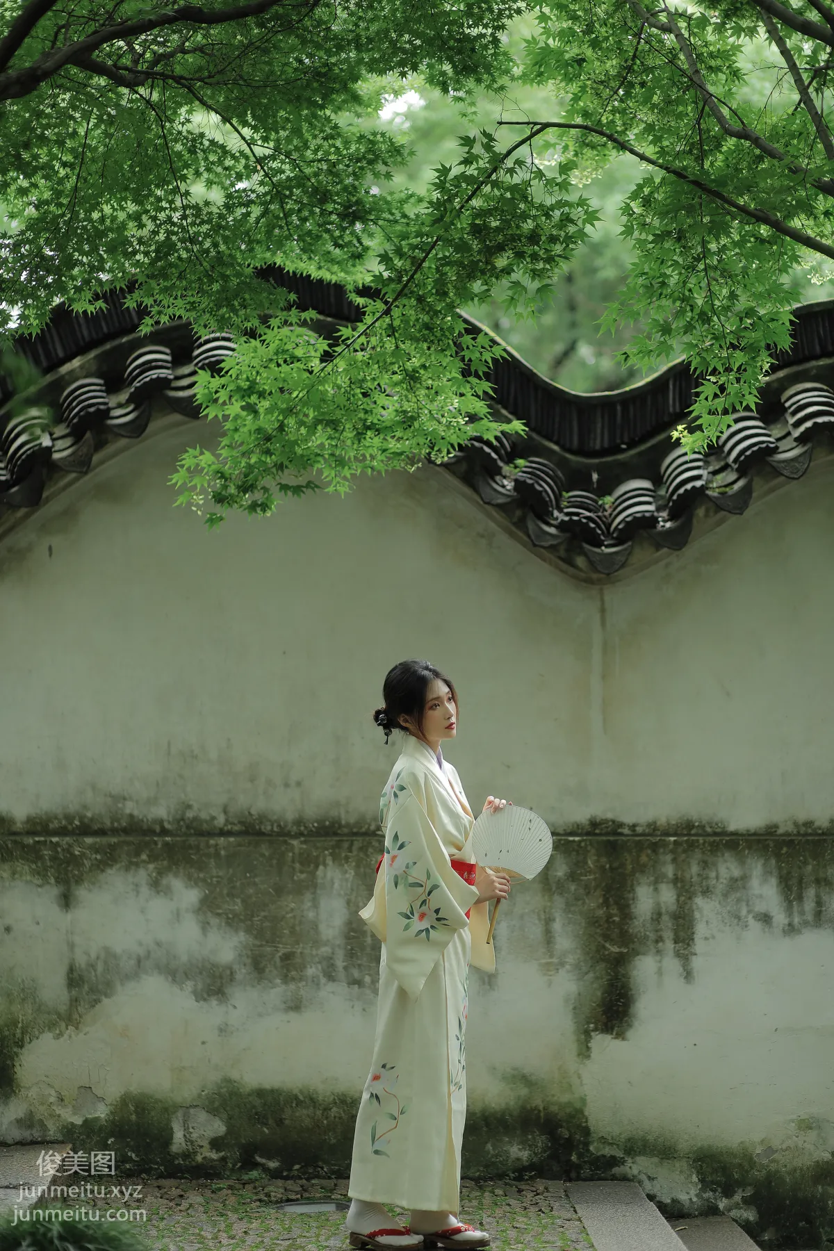 Liu Liu: YiTuYu photo 12