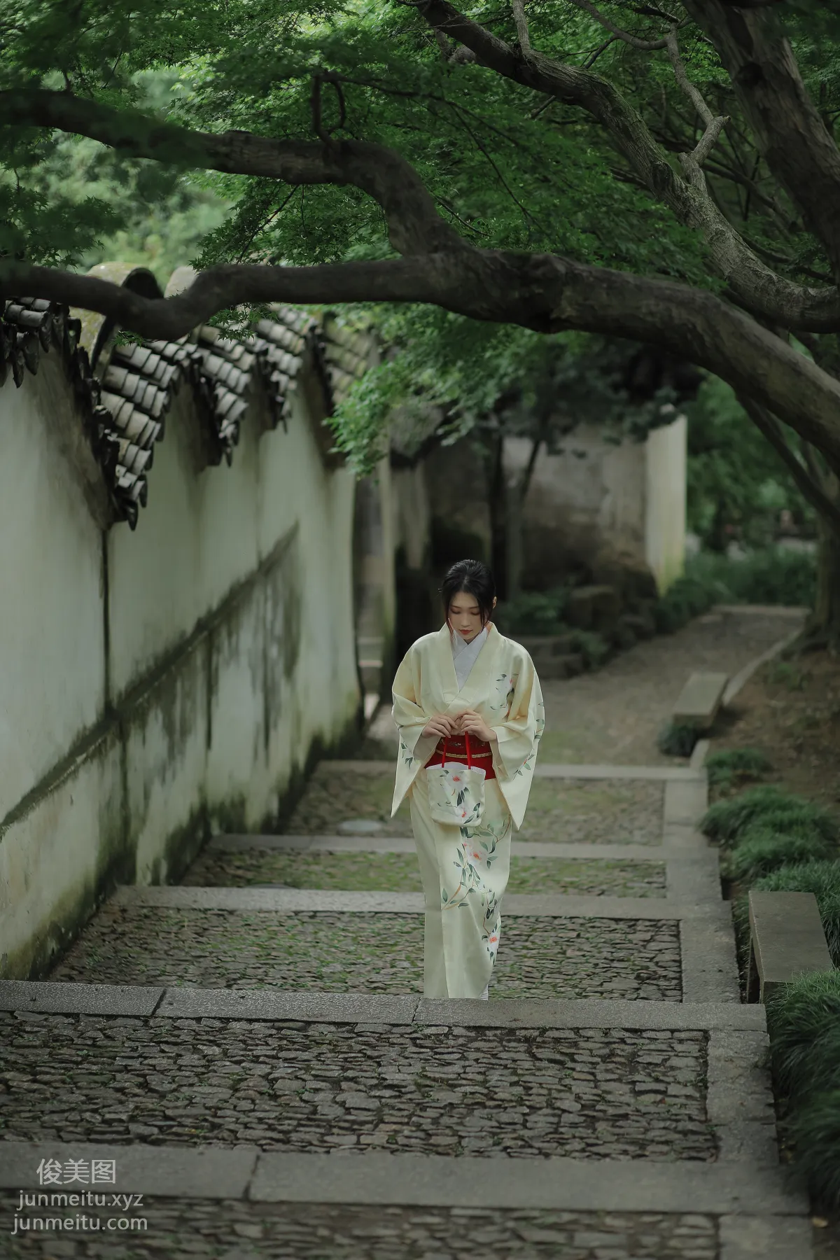 Liu Liu: YiTuYu photo 13