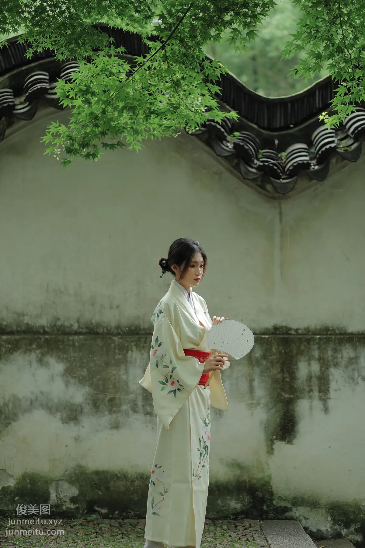 Liu Liu: YiTuYu photo 19