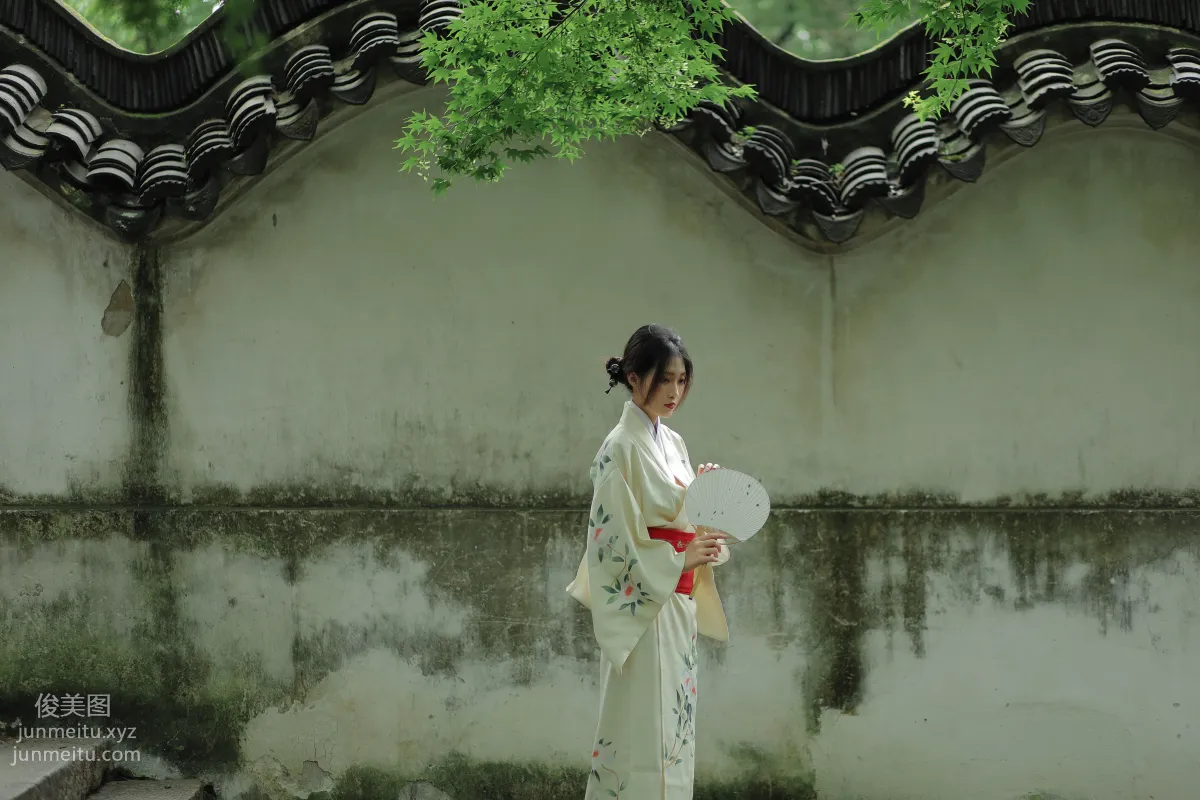 Liu Liu: YiTuYu photo 32