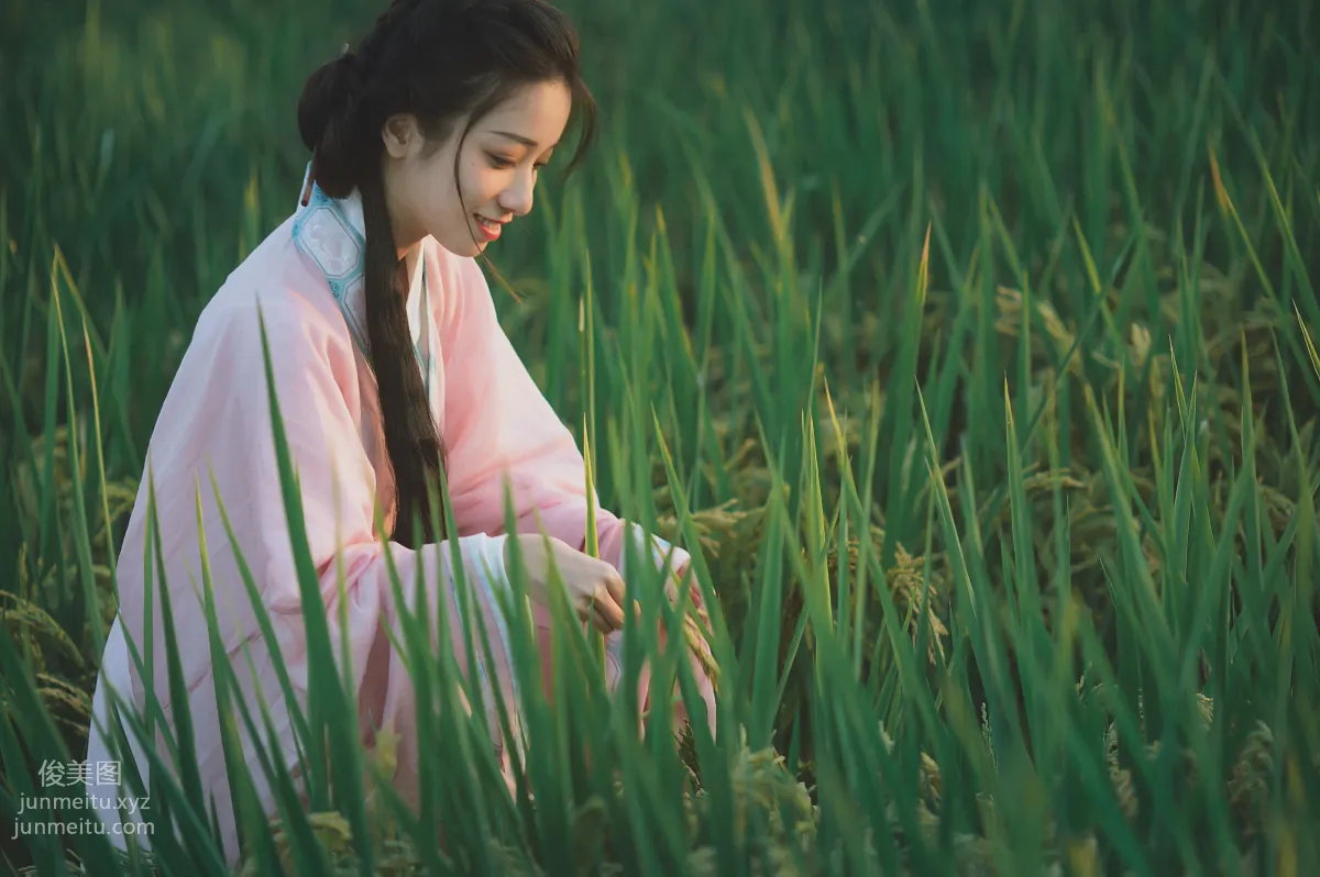 [YiTuYu] 2022.01.10 Plain Clothes and Simple Meals, Content for Life, Xiao Qinghan photo 12