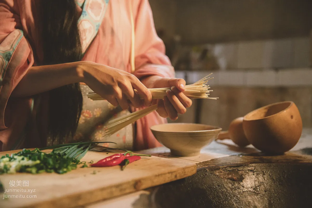 [YiTuYu] 2022.01.10 Plain Clothes and Simple Meals, Content for Life, Xiao Qinghan photo 21